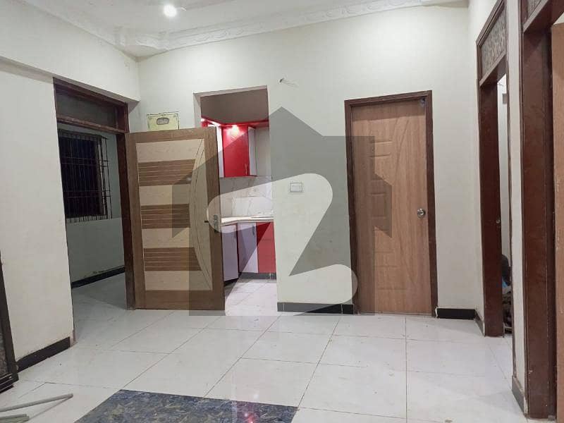 محمود آباد کراچی میں 2 کمروں کا 3 مرلہ فلیٹ 53 لاکھ میں برائے فروخت۔