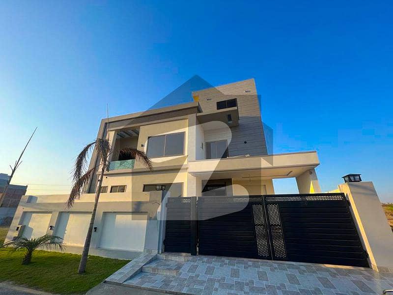 10 Marla Beautiful Brand New House For Sale Lake City Sector M3