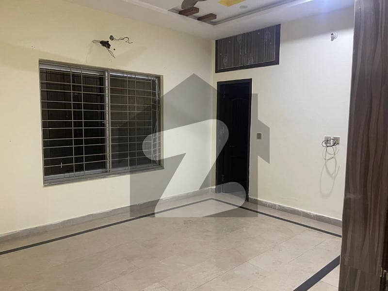 FURNISED ROOM FOR RENT IN GREEN CITY LAHOREE
