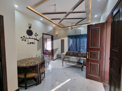 کینال گارڈن ۔ بلاک سی کینال گارڈن لاہور میں 4 کمروں کا 5 مرلہ مکان 40 ہزار میں کرایہ پر دستیاب ہے۔
