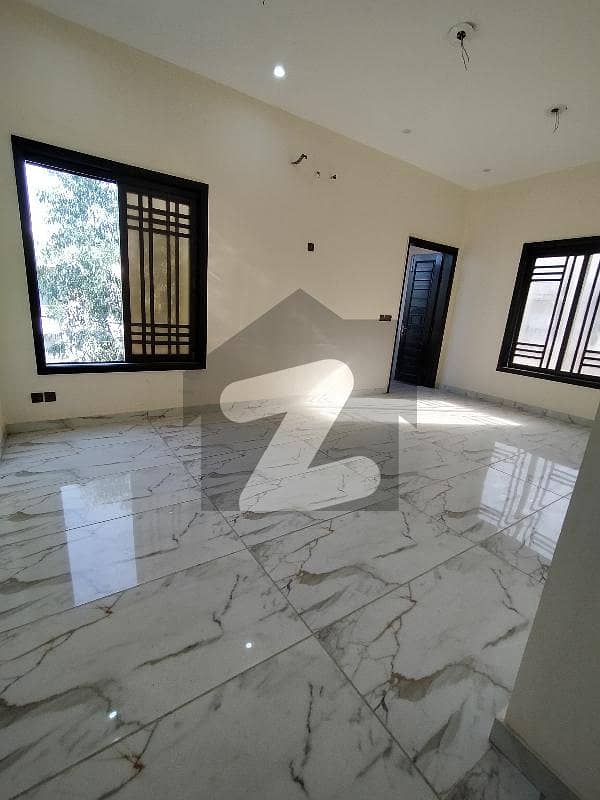 عامر خسرو کراچی میں 5 کمروں کا 10 مرلہ مکان 8.8 کروڑ میں برائے فروخت۔