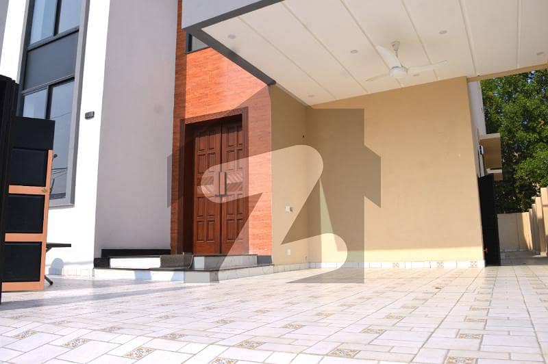 10 Marla Beautifully Designed Modern House for sale in Eden City Near DHA Phase 8 Lahore