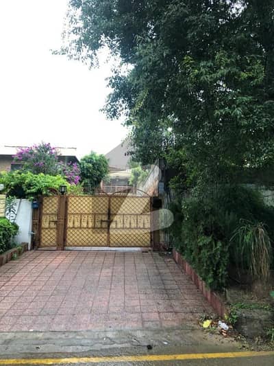 House For Sale In Islamabad F 7 2