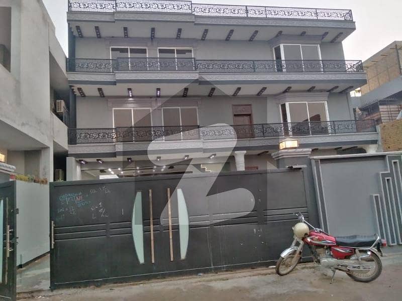 1 Kanal Luxury House For Sale Azam Town Bani Gala 1 Kanal Luxury House For Sale Azam Town Bani Gala