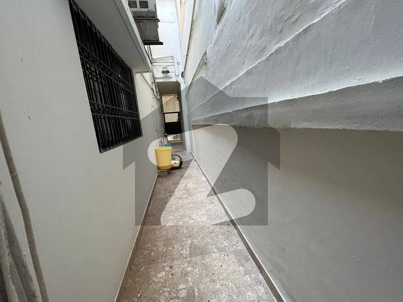 دھوراجی کالونی گلشنِ اقبال ٹاؤن کراچی میں 4 کمروں کا 5 مرلہ مکان 4.9 کروڑ میں برائے فروخت۔