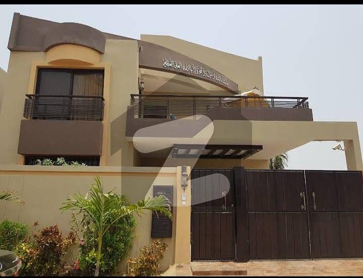 نیوی ہاؤسنگ سکیم کارساز - فیز 3 نیوی ہاؤسنگ سکیم کارساز کراچی میں 5 کمروں کا 14 مرلہ مکان 2.4 لاکھ میں کرایہ پر دستیاب ہے۔
