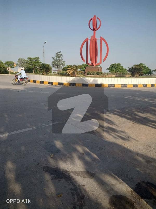 Own A Commercial Plot In 1800 Square Feet Islamabad