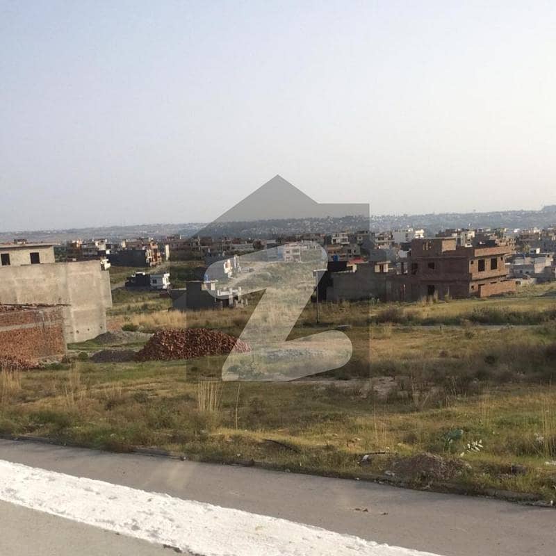 7 Marla Commercial Plot Available For Sale In Jinnah Garden, Phase1