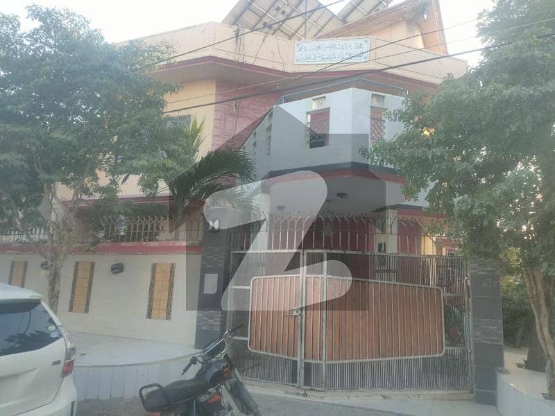 A House Of 1800 Square Feet In Rs. 58,000,000