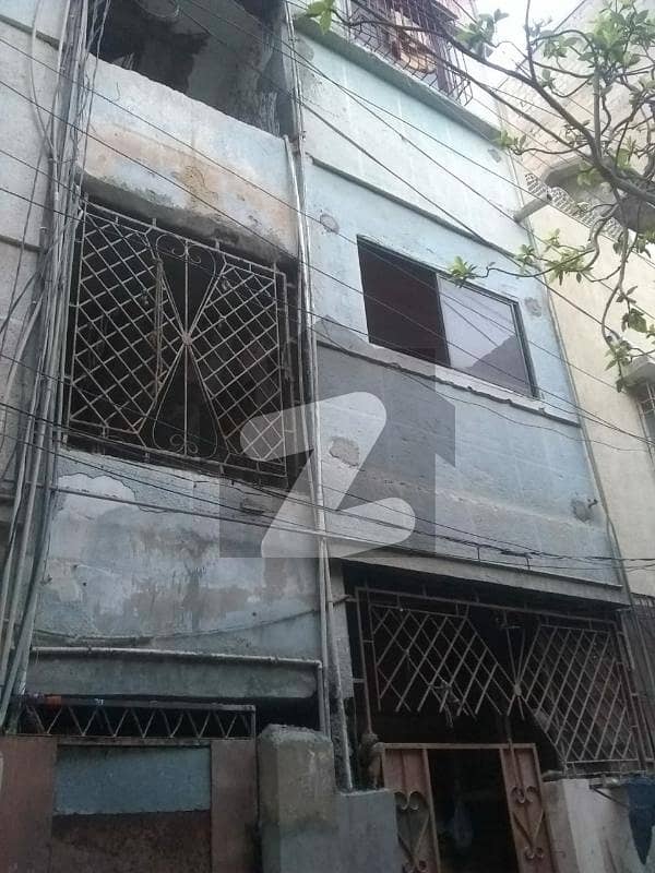 اللہ والا ٹاؤن ۔ سیکٹر 31-بی اللہ والا ٹاؤن کورنگی کراچی میں 2 کمروں کا 2 مرلہ فلیٹ 11 لاکھ میں برائے فروخت۔