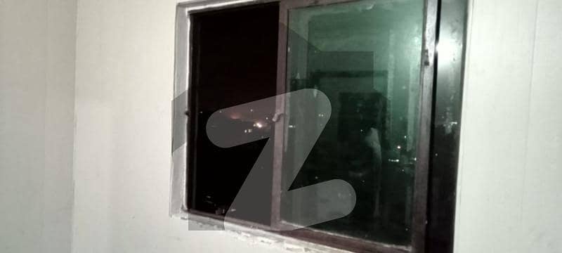 قرطبہ چوک لاہور میں 2 کمروں کا 3 مرلہ فلیٹ 63 لاکھ میں برائے فروخت۔