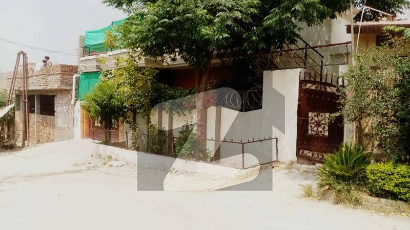 ثمر زر ہاؤسنگ سوسائٹی راولپنڈی میں 4 کمروں کا 12 مرلہ مکان 1.5 کروڑ میں برائے فروخت۔