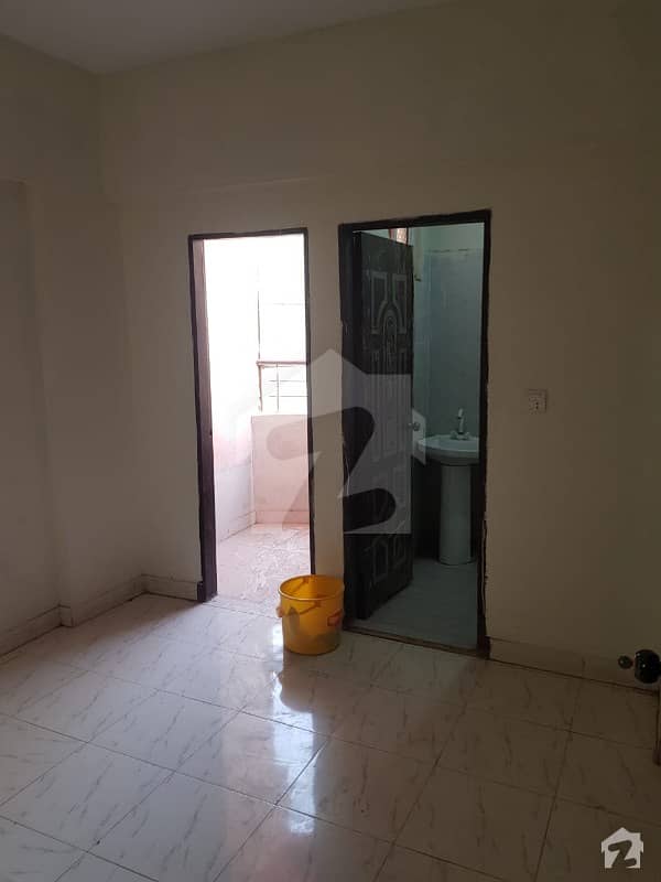 350 Square Feet Flat Available For Sale In Soldier Bazar If You Hurry