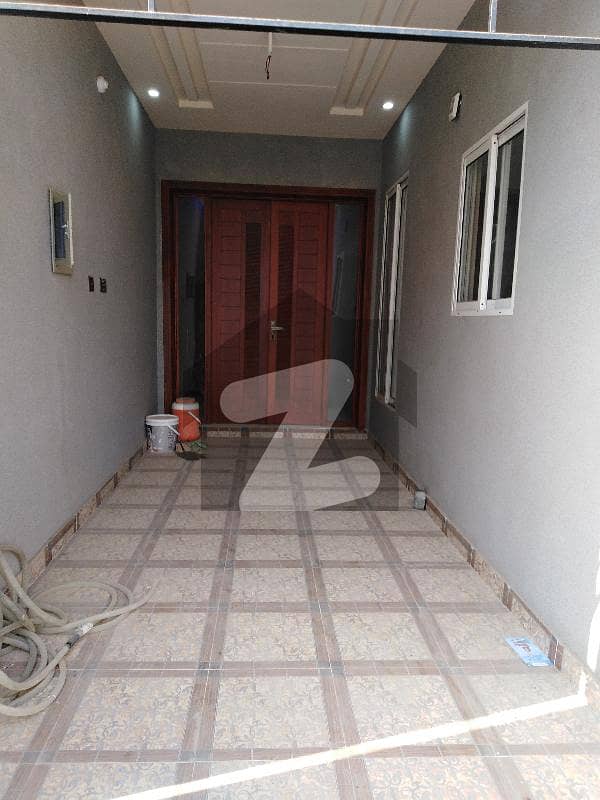 کینال روڈ فیصل آباد میں 3 کمروں کا 3 مرلہ مکان 75 لاکھ میں برائے فروخت۔