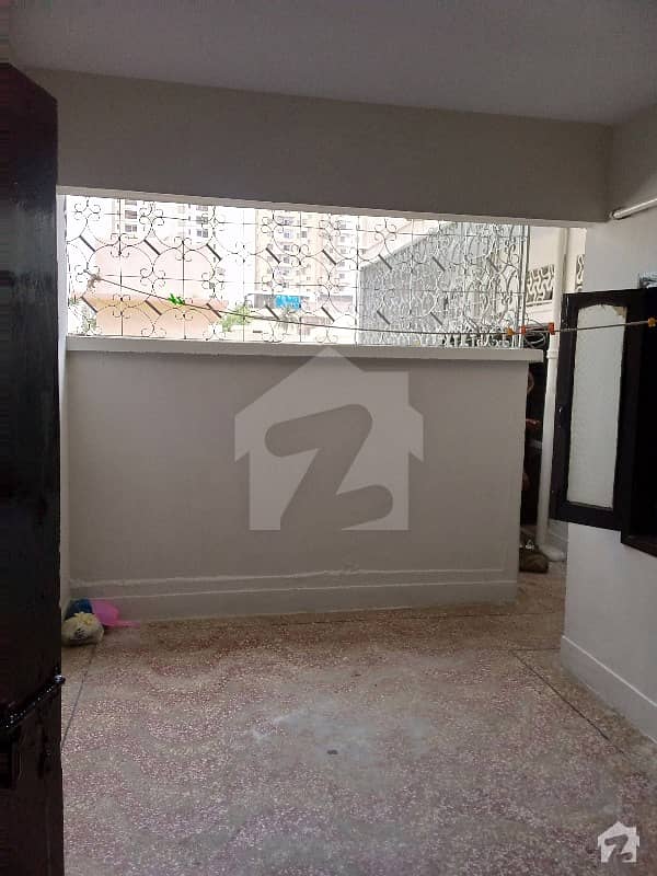 900 Square Feet Flat In Beautiful Location Of Delhi Mercantile Society