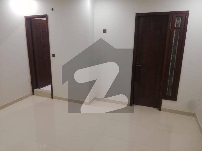 ناظم آباد 3 - بلاک بی ناظم آباد 3 ناظم آباد کراچی میں 3 کمروں کا 5 مرلہ فلیٹ 1.1 کروڑ میں برائے فروخت۔