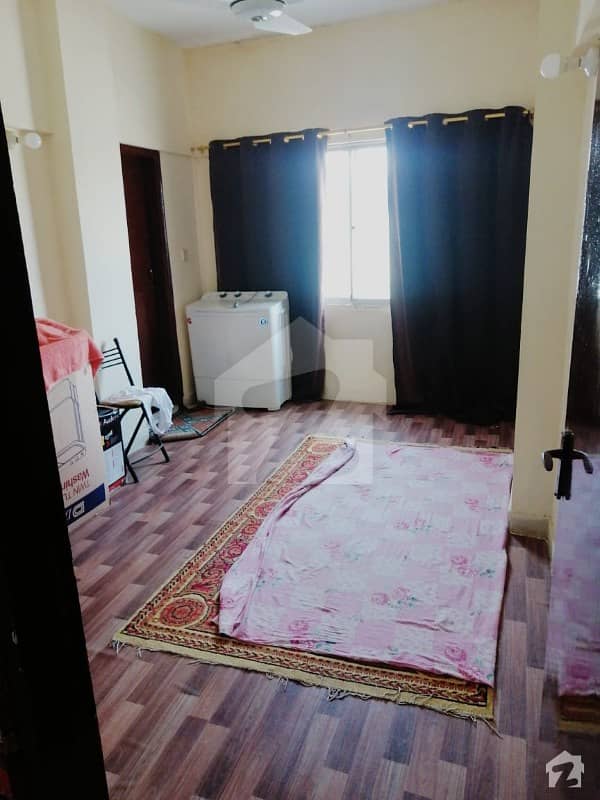 ایم اے جناح روڈ کراچی میں 3 کمروں کا 5 مرلہ فلیٹ 63 لاکھ میں برائے فروخت۔