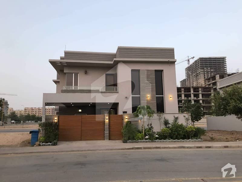 Lower Portion Of 9000 Square Feet Is Available In Contemporary Neighborhood Of Bahria Town Karachi