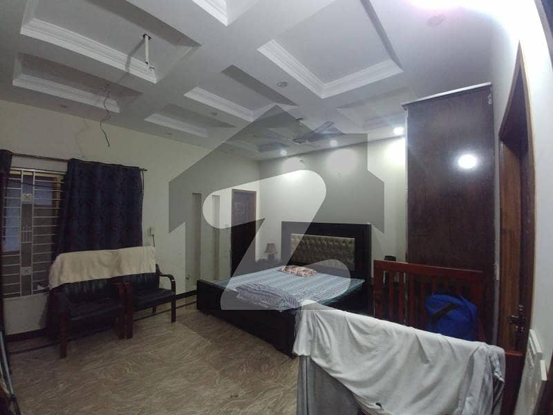 نشیمنِ اقبال لاہور میں 3 کمروں کا 1 کنال بالائی پورشن 80 ہزار میں کرایہ پر دستیاب ہے۔