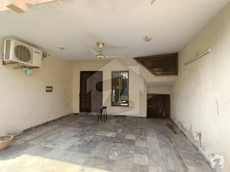 3000 Square Feet House For Sale Is Available In Bahria Town Phase 8 - Abu Bakar Block
