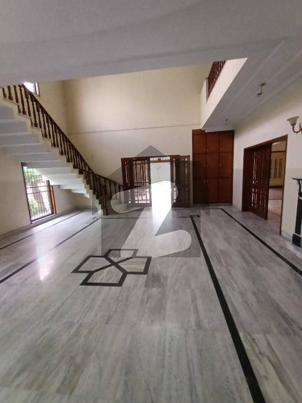 1 Kanal Commercial Use House For Rent In Gulberg