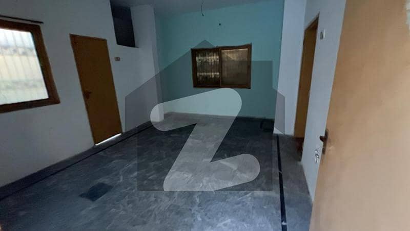 کوٹ خواجہ سعید لاہور میں 6 کمروں کا 4 مرلہ مکان 1.2 کروڑ میں برائے فروخت۔