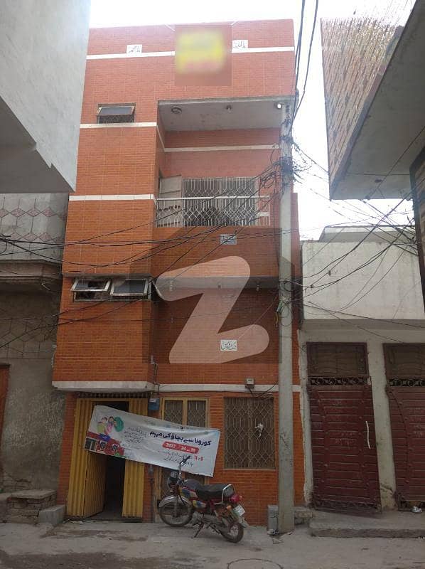 بیگم کوٹ لاہور میں 3 کمروں کا 3 مرلہ مکان 24 ہزار میں کرایہ پر دستیاب ہے۔