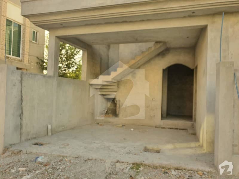 House On A Prime Location Demand Pkr 2.10 Crore Lake View Lanes, Bani Gala, Islamabad ID41395244