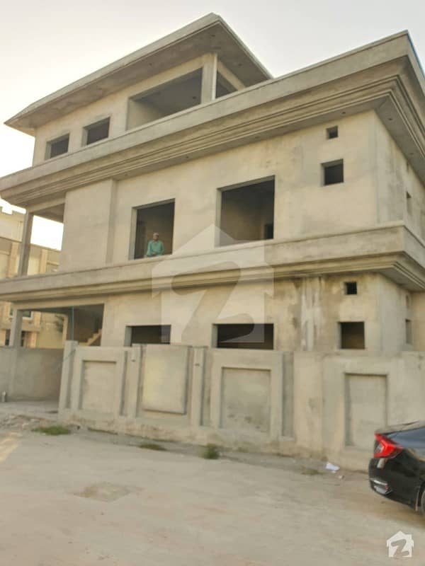 House On A Prime Location Demand Pkr 2.10 Crore Lake View Lanes, Bani Gala, Islamabad ID41395244