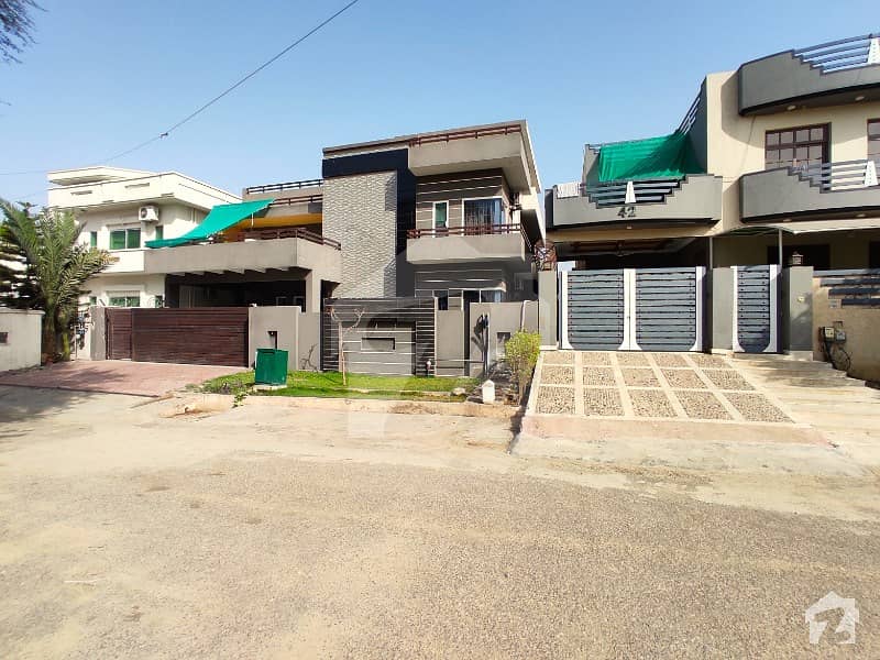 Good 4500 Square Feet House For Sale In Jammu & Kashmir Housing Society
