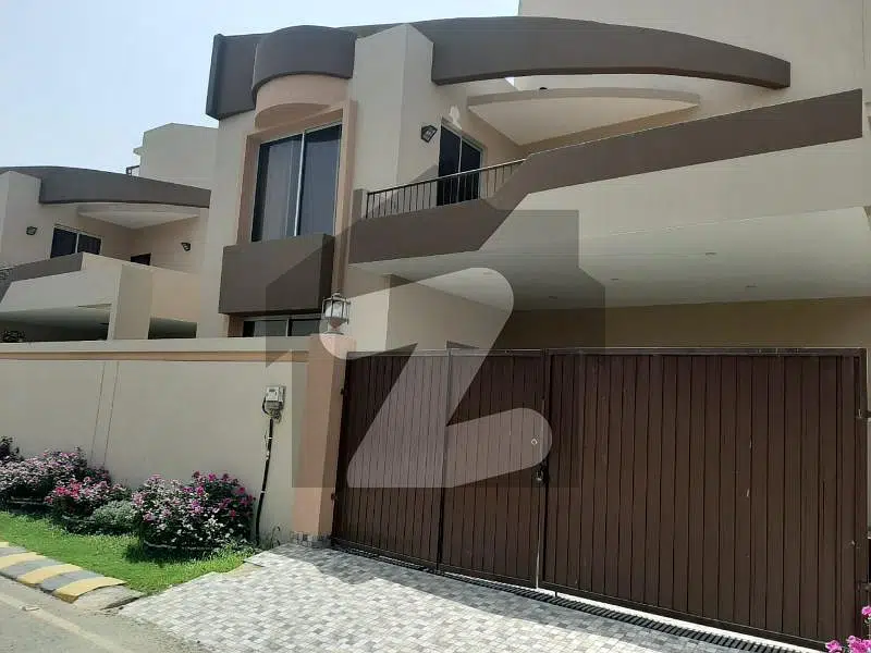 Best Prime 5 Beds House For Rent