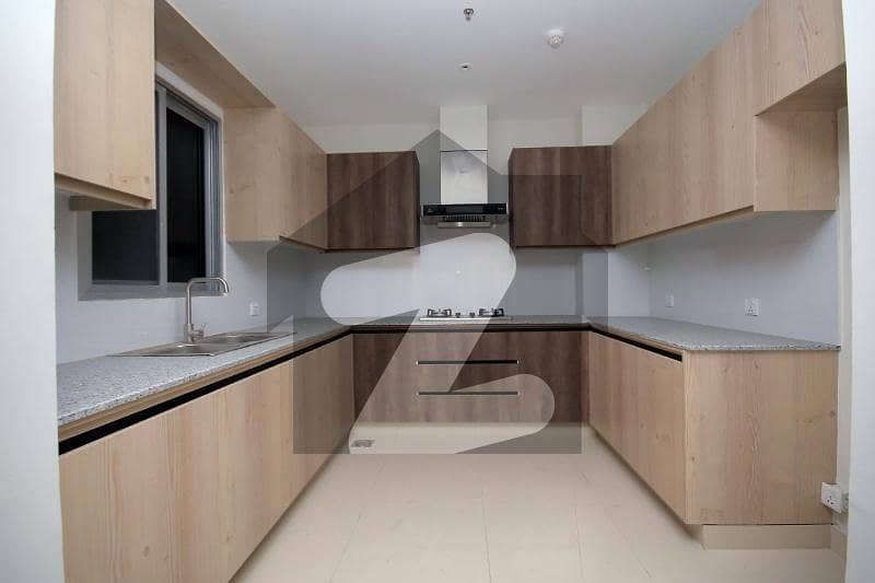 3 Bed Luxury Brand New Apartment In Defence