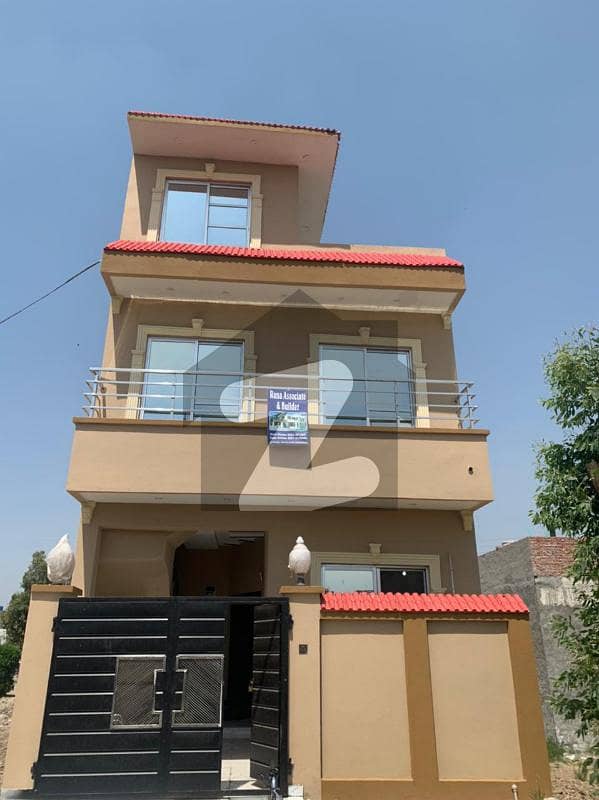 Spacious 675 Square Feet House Available For Sale In Al Haram Garden