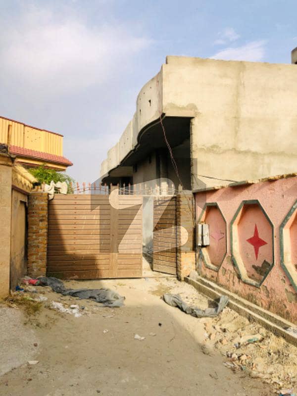 تبلیغی مرکز تلہ گینگ میں 3 کمروں کا 7 مرلہ مکان 55 لاکھ میں برائے فروخت۔