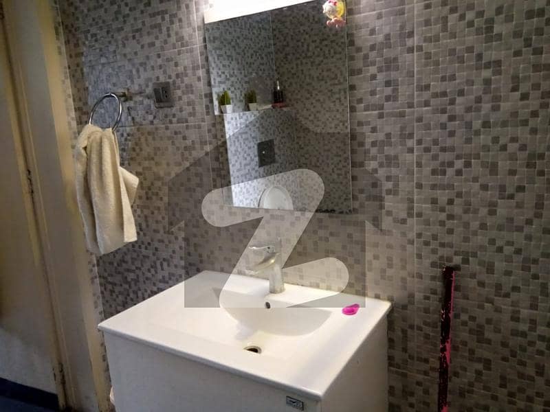 Vip Furnished Bed Room On Rent In Main Cantt Vip Furnished Bed Room On Rent In Main Cantt