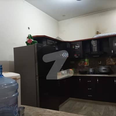 جناح گارڈن ملیر,کراچی میں 6 کمروں کا 10 مرلہ مکان 3.4 کروڑ میں برائے فروخت۔