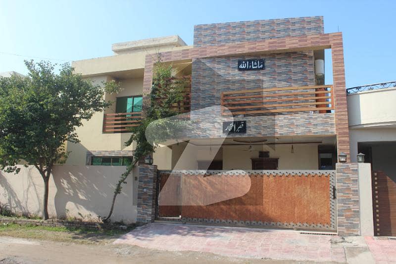 1 Kanal Triple Storey  House With Basement For Sale In The Heart Of Islamabad