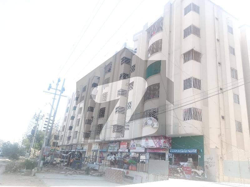 مہران بنگلوز ٹاؤن گلستانِ جوہر کراچی میں 3 کمروں کا 7 مرلہ فلیٹ 1.1 کروڑ میں برائے فروخت۔