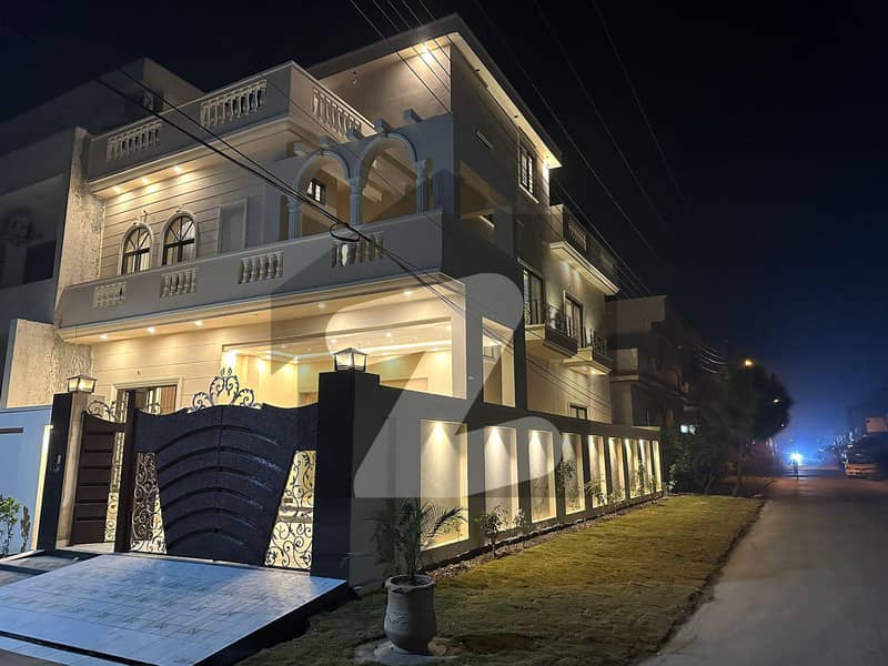 1800 Square Feet Corner House In Only Rs. 27900000