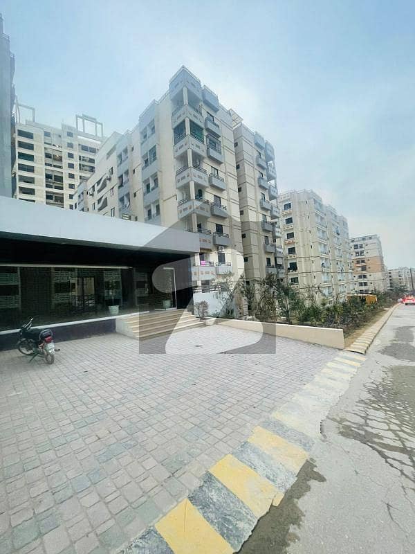 Brand New Overseas Block 17 Apartment Is Up For Sale In Dha 2