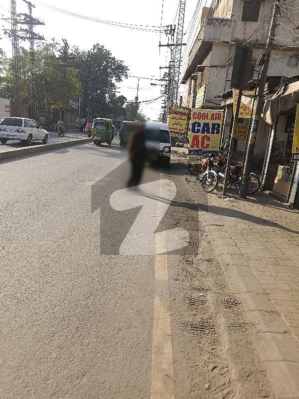 بہاولپور روڈ لاہور میں 4 کمروں کا 5 مرلہ عمارت 2.5 کروڑ میں برائے فروخت۔ بہاولپور روڈ لاہور میں 4 کمروں کا 5 مرلہ عمارت 2.5 کروڑ میں برائے فروخت۔