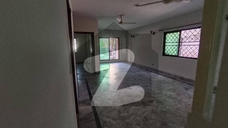 8 Marla Ground Floor For Sale In Rehman Gardens Near Dha Phase 1