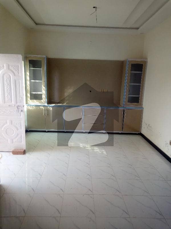 1125 Square Feet Upper Portion Is Available For Rent In Royal Avenue
