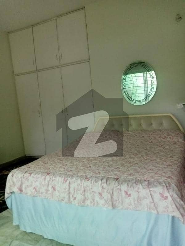 ویلینشیاء ۔ بلاک جے ویلینشیاء ہاؤسنگ سوسائٹی لاہور میں 3 کمروں کا 1 کنال مکان 3.6 کروڑ میں برائے فروخت۔
