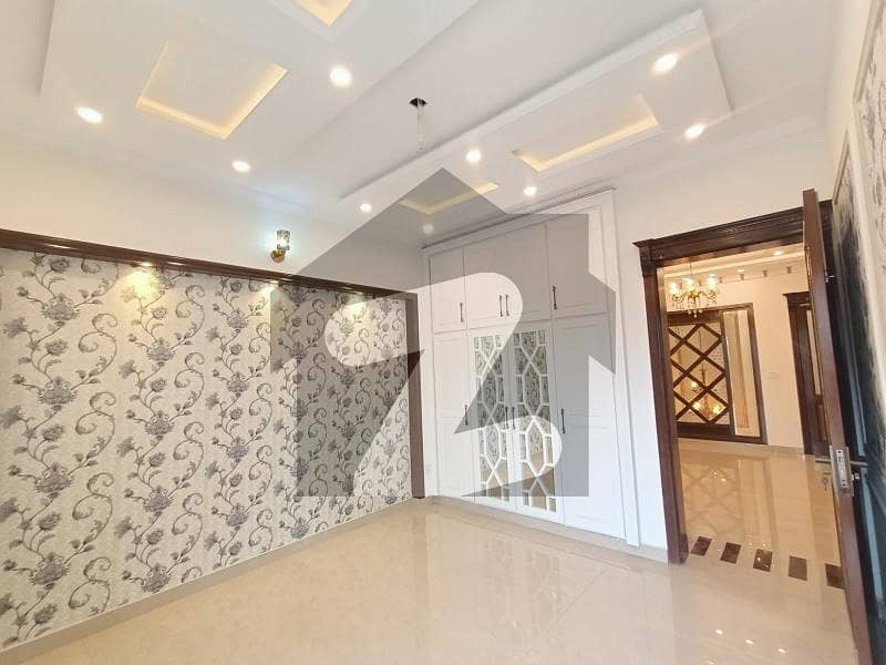10 Marla Brand New Double Unit Luxury House For Sale In Lda Avenue 1