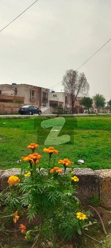 10 Marla House At Edenabad For Rent 10 Marla House At Edenabad For Rent