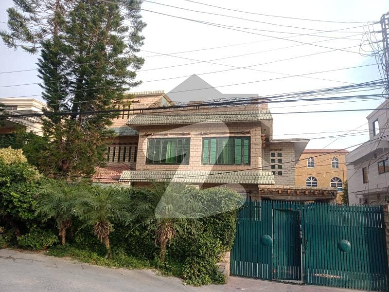 22 Marla House For Sale In Gulistan Colony Rawalpindi.
