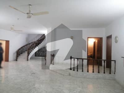 800 Sq Yd House For Sale In Chaklala Scheme-3