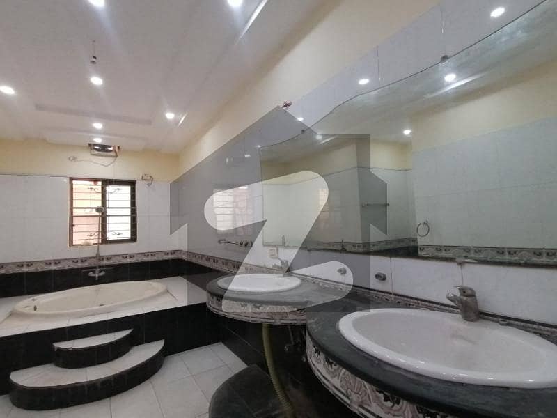 DHA 1 Kanal Adorable Bungalow With Swimming Pool For In Phase 3