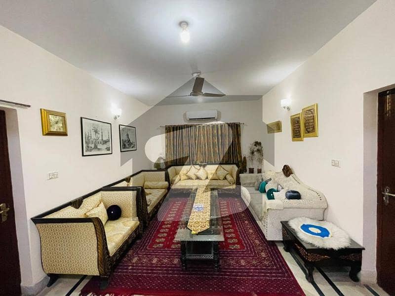 21 Marla Luxury Home For Sale In Madina Town Faisalabad